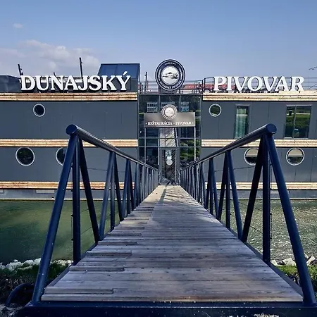 Готель Dunajsky Pivovar