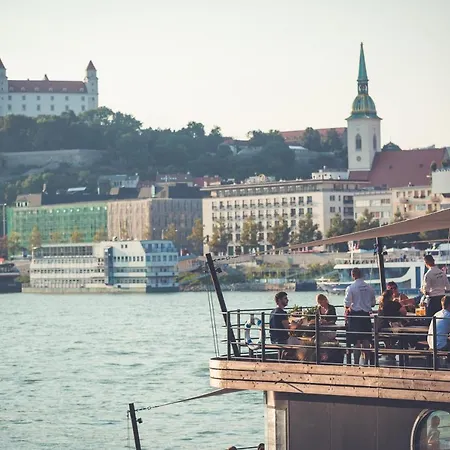 Dunajsky Pivovar 酒店 布拉迪斯拉发