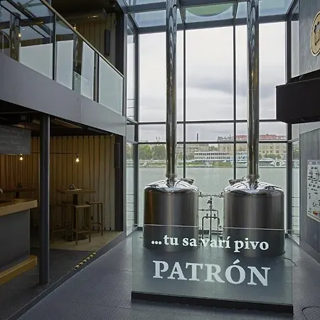 Dunajsky Pivovar 酒店