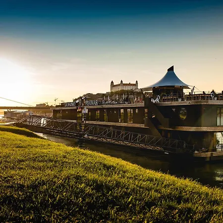 Dunajsky Pivovar 酒店